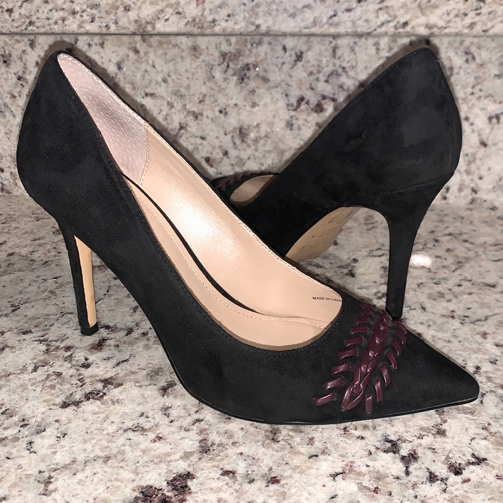 White House Black Market Pump - Black / Purple